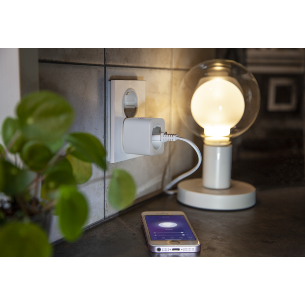 Smart Plug Elutag