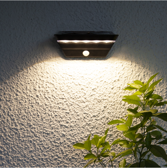 Solcellsvägglykta Wally